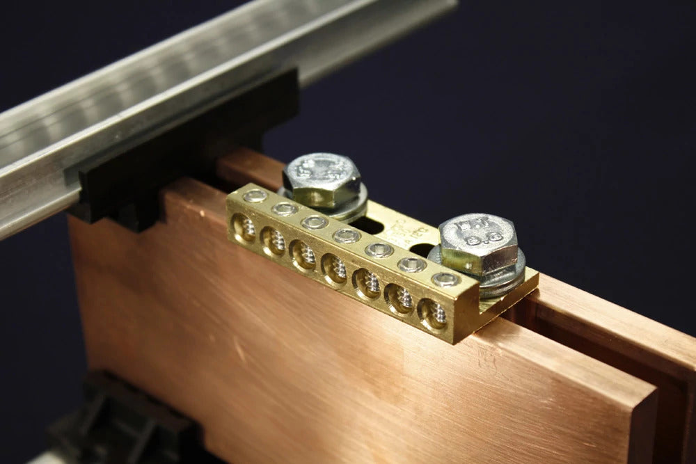 nVent Eriflex CB7X16 Universal Connecting Busbar - 553150