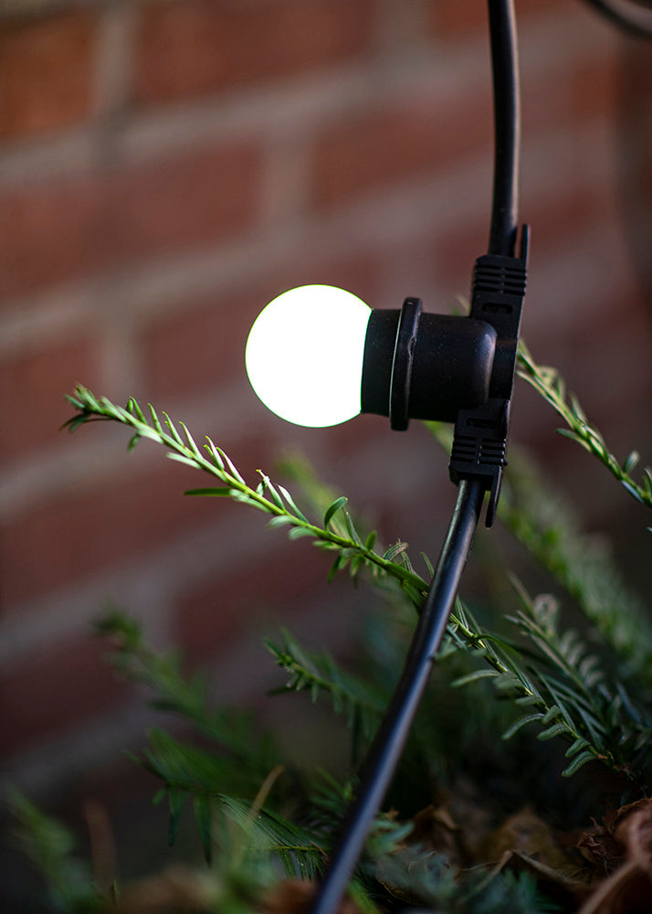 Commercial Grade E27 String Light 40 Sockets 20M IP44 - 145077