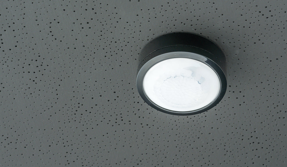 Dual Channel 360° Ceiling Motion Detector LUXA 103 - 1030063
