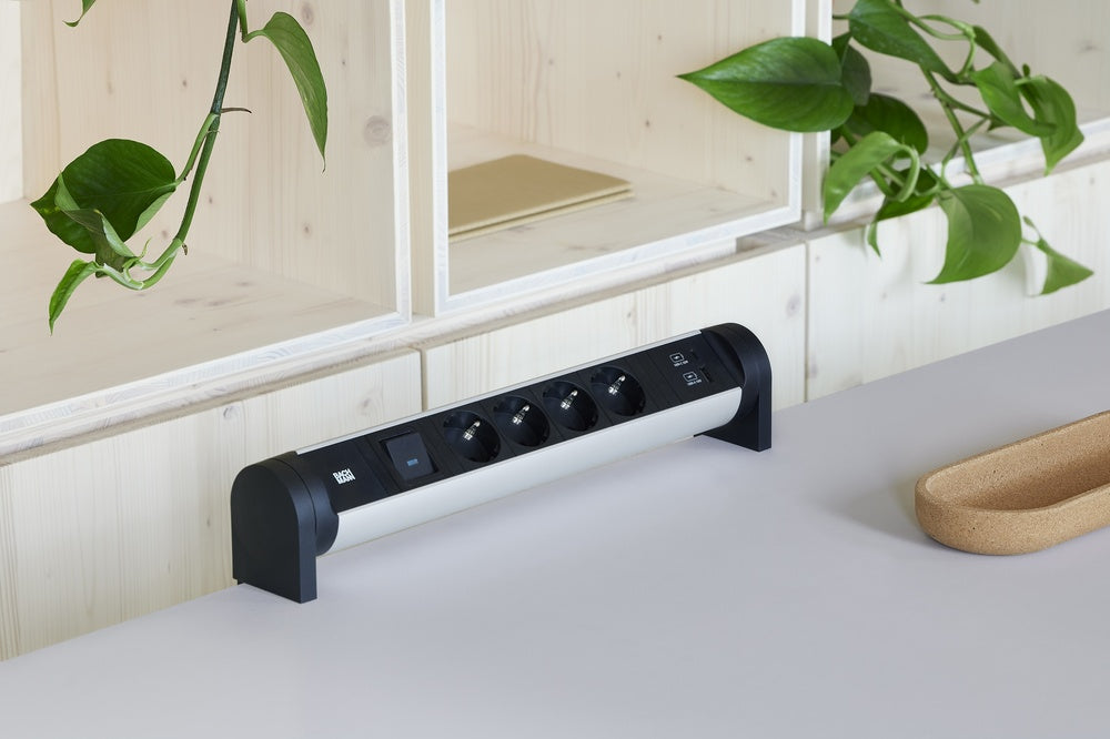 Cycle Desk Power Strip 4x 230V With USB AC Charging - 708.002