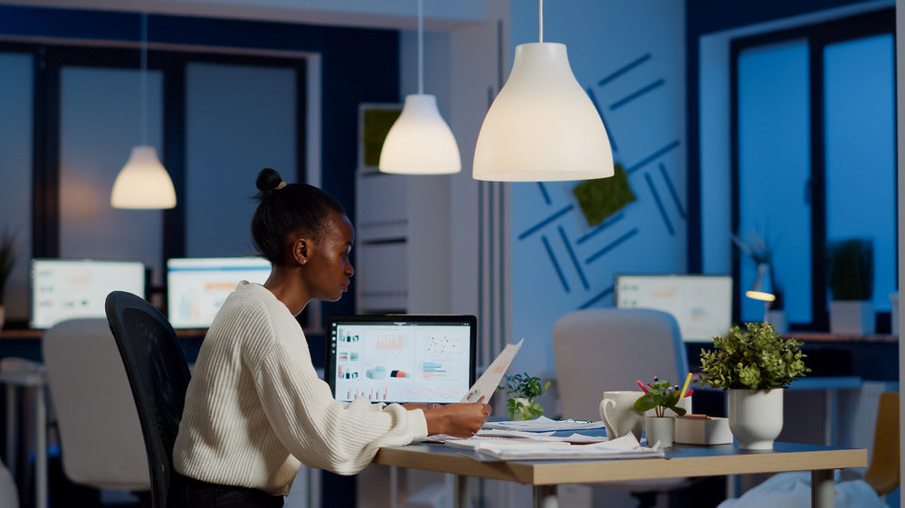 Philips MASTER Ultra Efficient E27 LED Bulb 2.3-40W 830 - 8720169254046